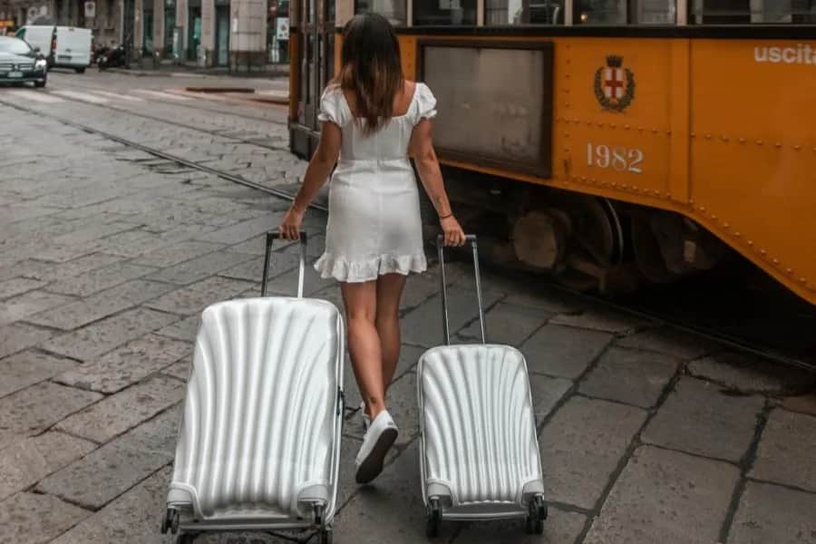 Walizka polikarbon czy polipropylen - która lepsza na podróż?