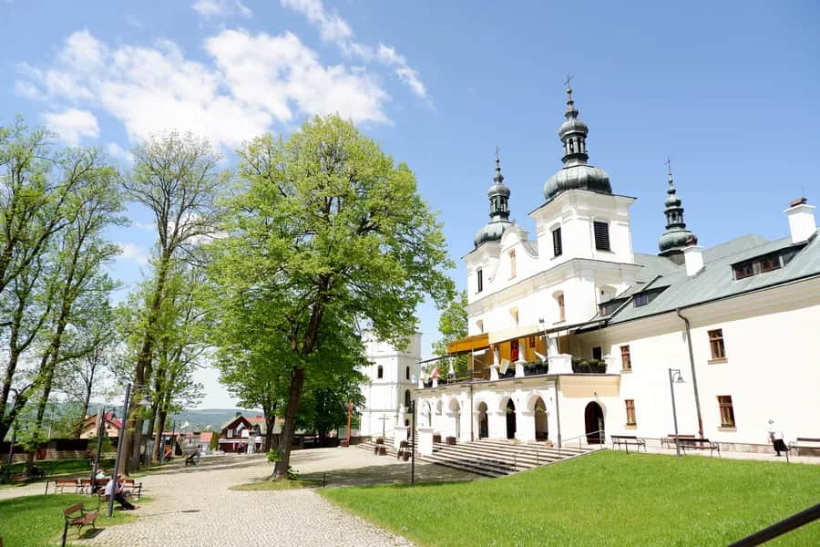 Kalwaria Pacławska atrakcje, które musisz zobaczyć i przeżyć