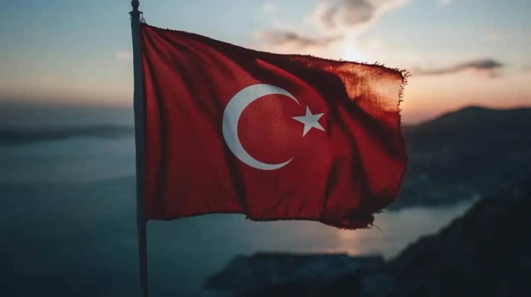 Czy Turcja jest bezpieczna dla turystów? Aktualne zagrożenia i porady