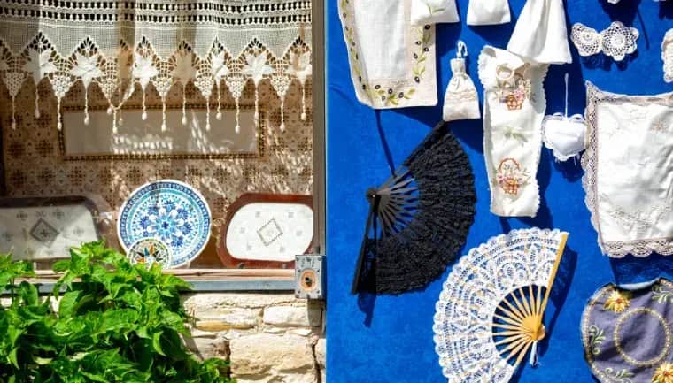 Co warto przywieźć z Cypru? Najlepsze pamiątki, które zaskoczą