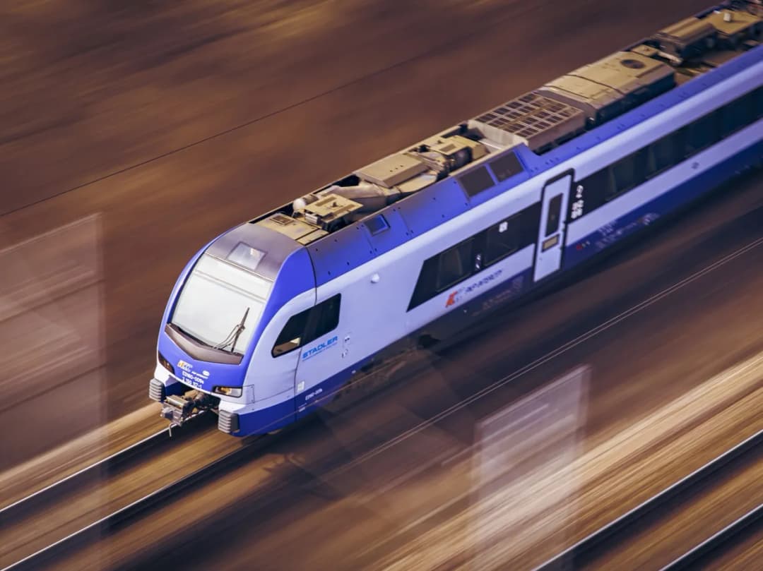 Ile jedzie intercity? Sprawdź trasy i czas podróży pociągów
