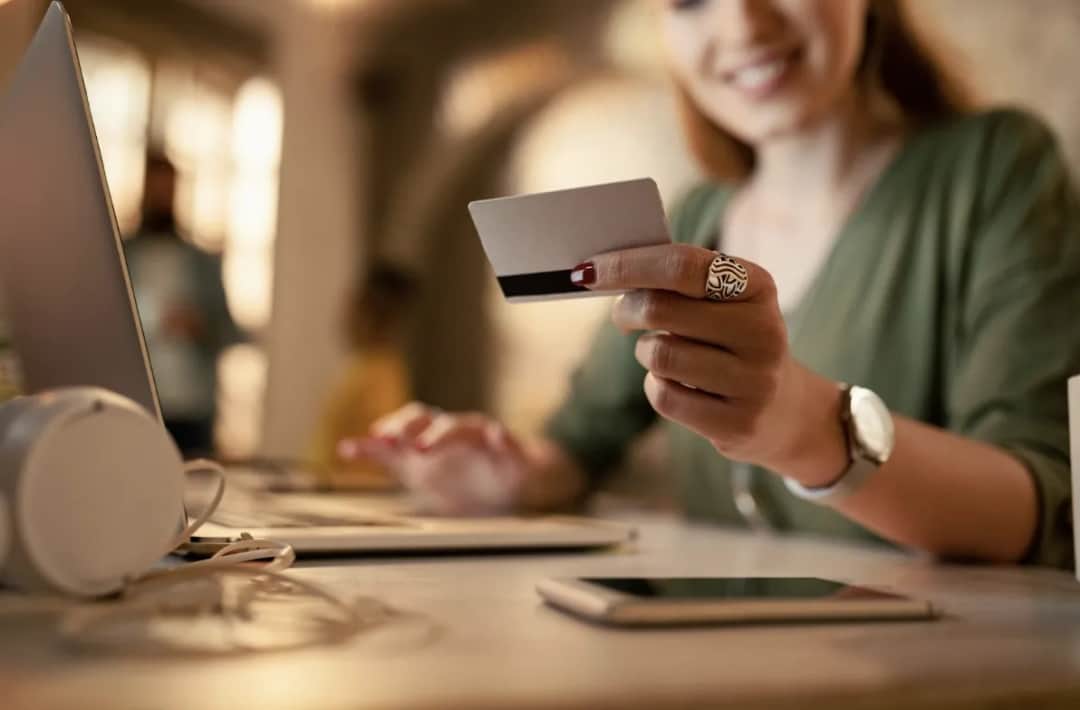 Cashback w grach online: jak działa i kto może z niego skorzystać