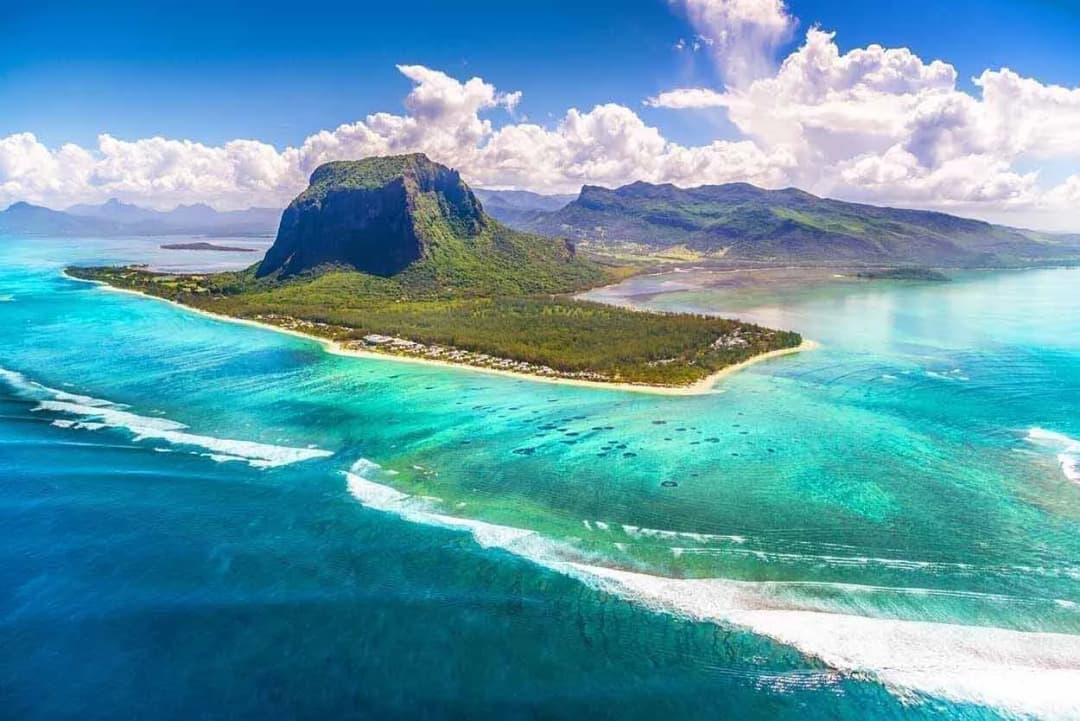 Mauritius pogoda kiedy jechać: uniknij deszczu i ciesz się słońcem