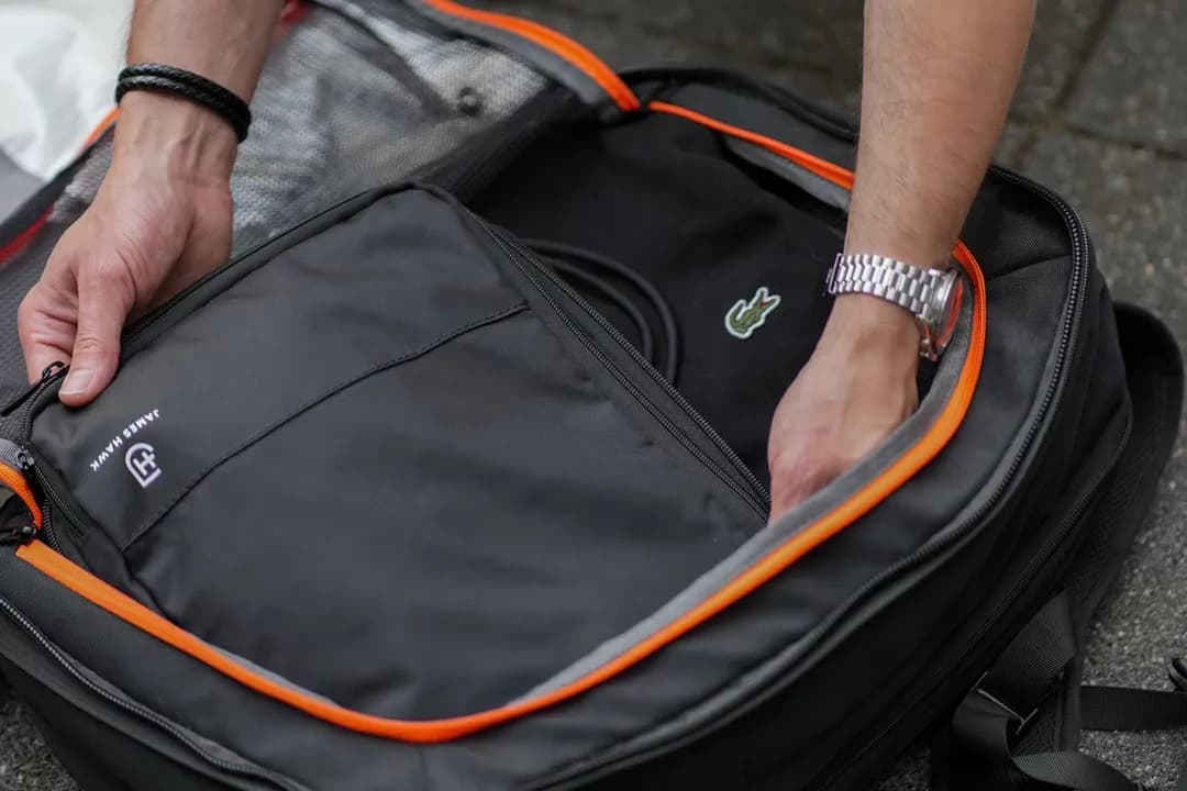 Plecak otwierany jak walizka 30l – wygoda i porządek w podróży