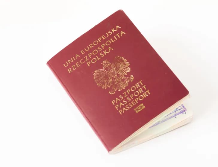 Paszport dla dziecka ile ważny? Sprawdź, jak długo jest ważny!