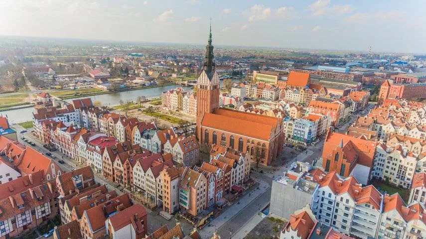 Najlepsze atrakcje turystyczne w Elblągu, które musisz zobaczyć